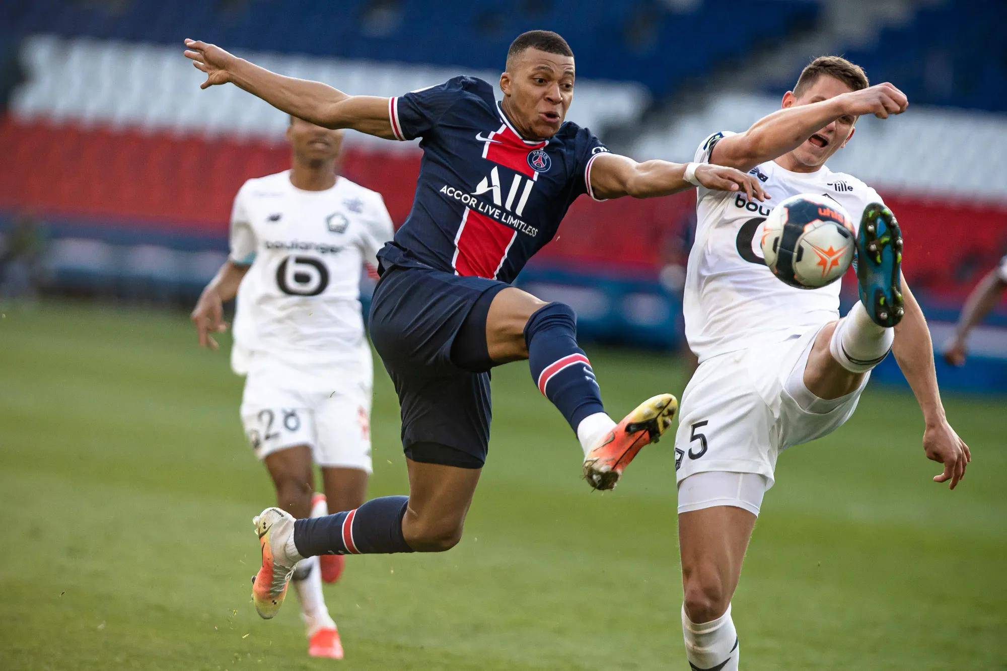 巴黎圣日耳曼获得法国联赛冠军前景看好