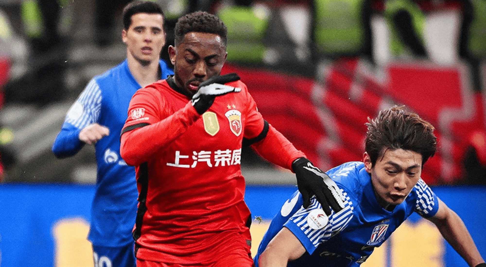 开云官网-上海上港坚守进攻表现击败青岛黄海，士气大增的简单介绍