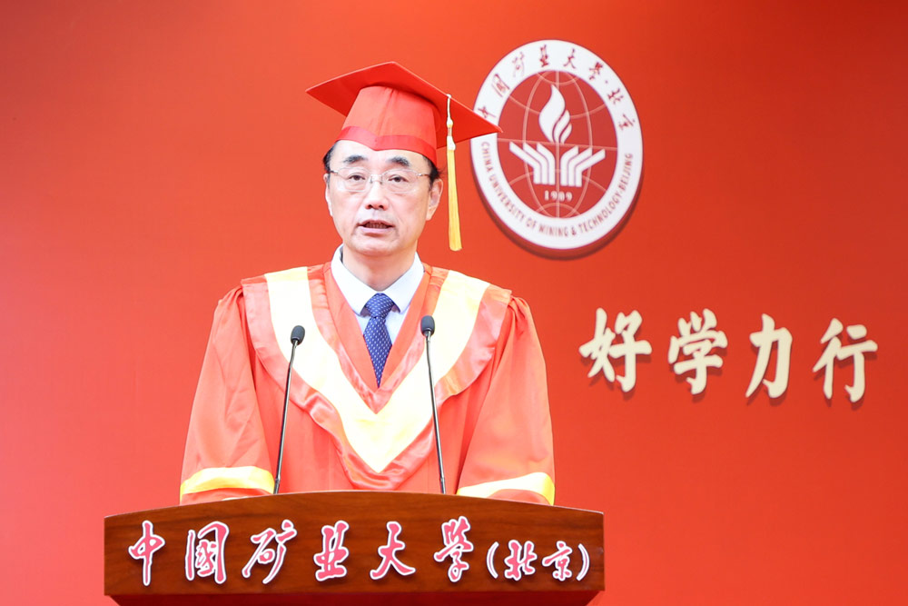 包含建功立业之际，球队迎头赶上的词条