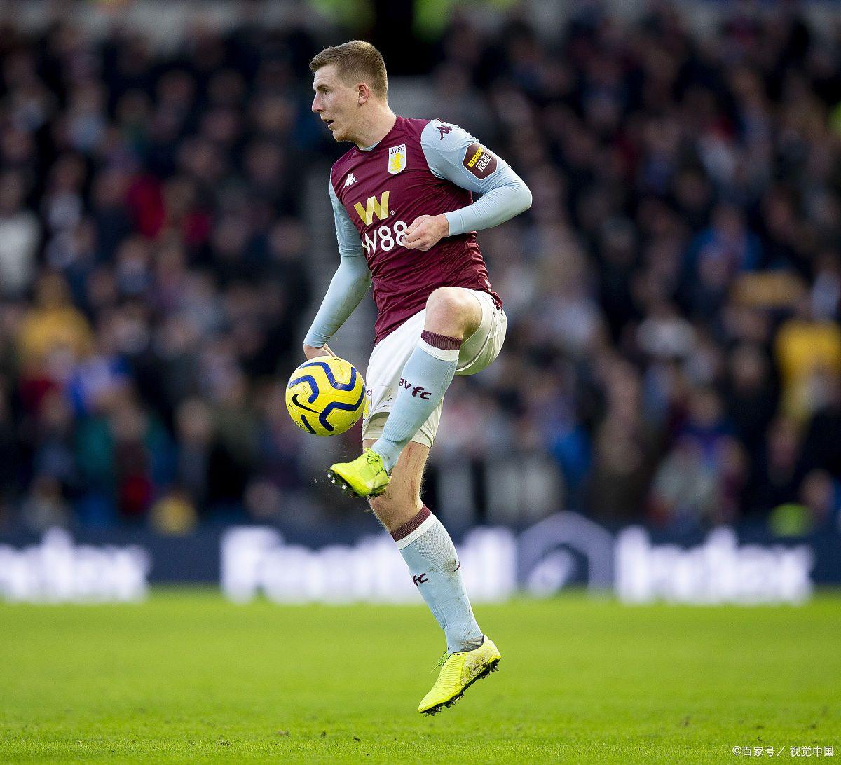 阿斯顿维拉连战三平，保持不败