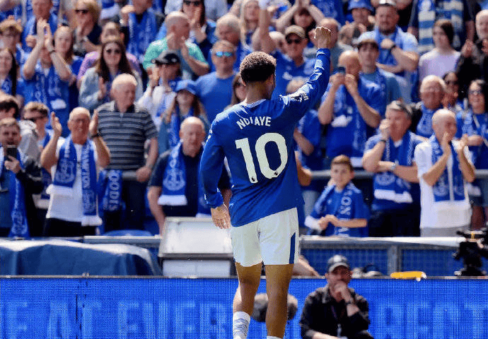 南安普顿主场惨败，英超保级形势变得更加困难