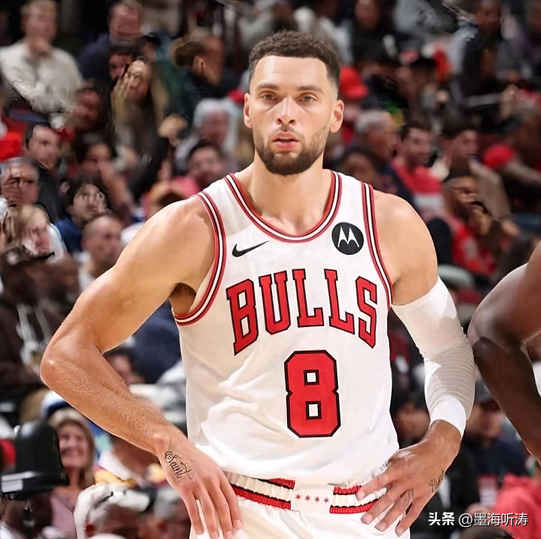 开云体育下载-包含公牛队球员与粉丝互动的词条