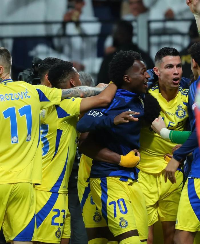 FC科隆球员为球队赢得了胜利