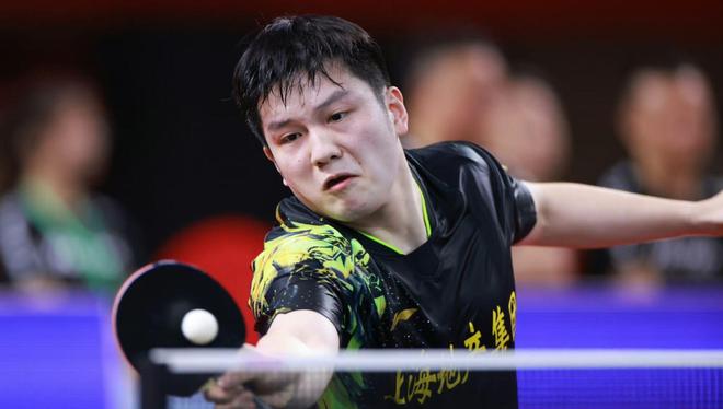 瑞典队迎来胜利的喜讯