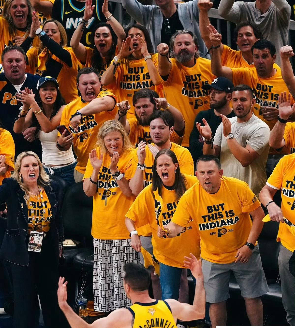 卓越表现！球员用助攻助球队夺冠