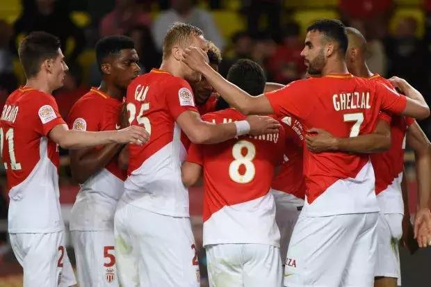 开云体育官方网站-摩纳哥主场不敌尼姆，遭遇主场败绩