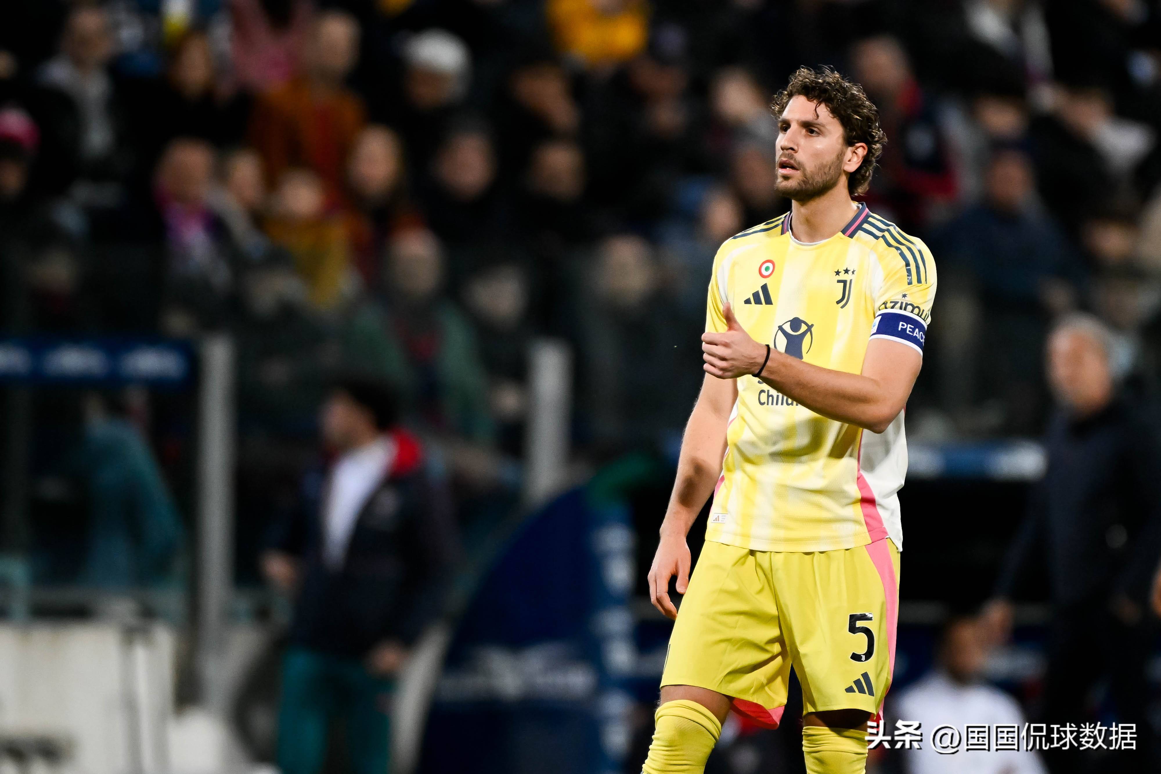 包含意大利队主帅大胆调整阵容，力争在欧国杯外战圈踢出新高度的词条