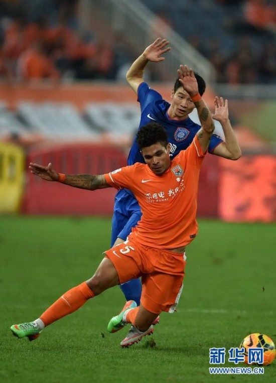 江苏舜天主场战胜山东鲁能，取得重要胜利的简单介绍