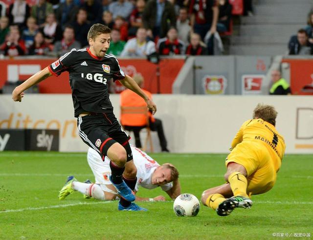 勒沃库森惊险获胜，沙尔克连续败局持续