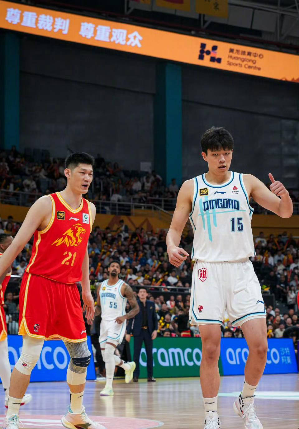 广厦队挑战新疆向胜利发起冲刺