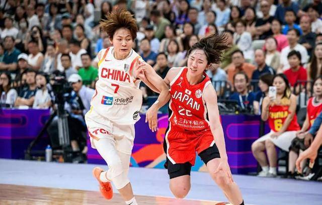 千钧一发！欧预赛神奇战术超凡脱俗！