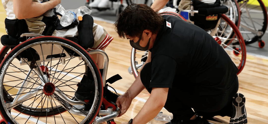 开云体育-波多黎各拳击手拼尽全力，赢得金牌的简单介绍