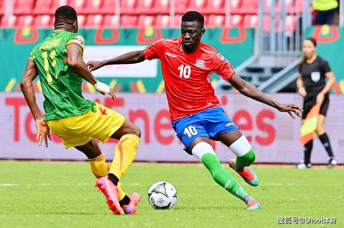 开云体育-布基纳法索选手拼尽全力，奋勇拼搏