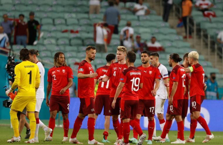 瑞士被意大利击溃，出线形势堪忧