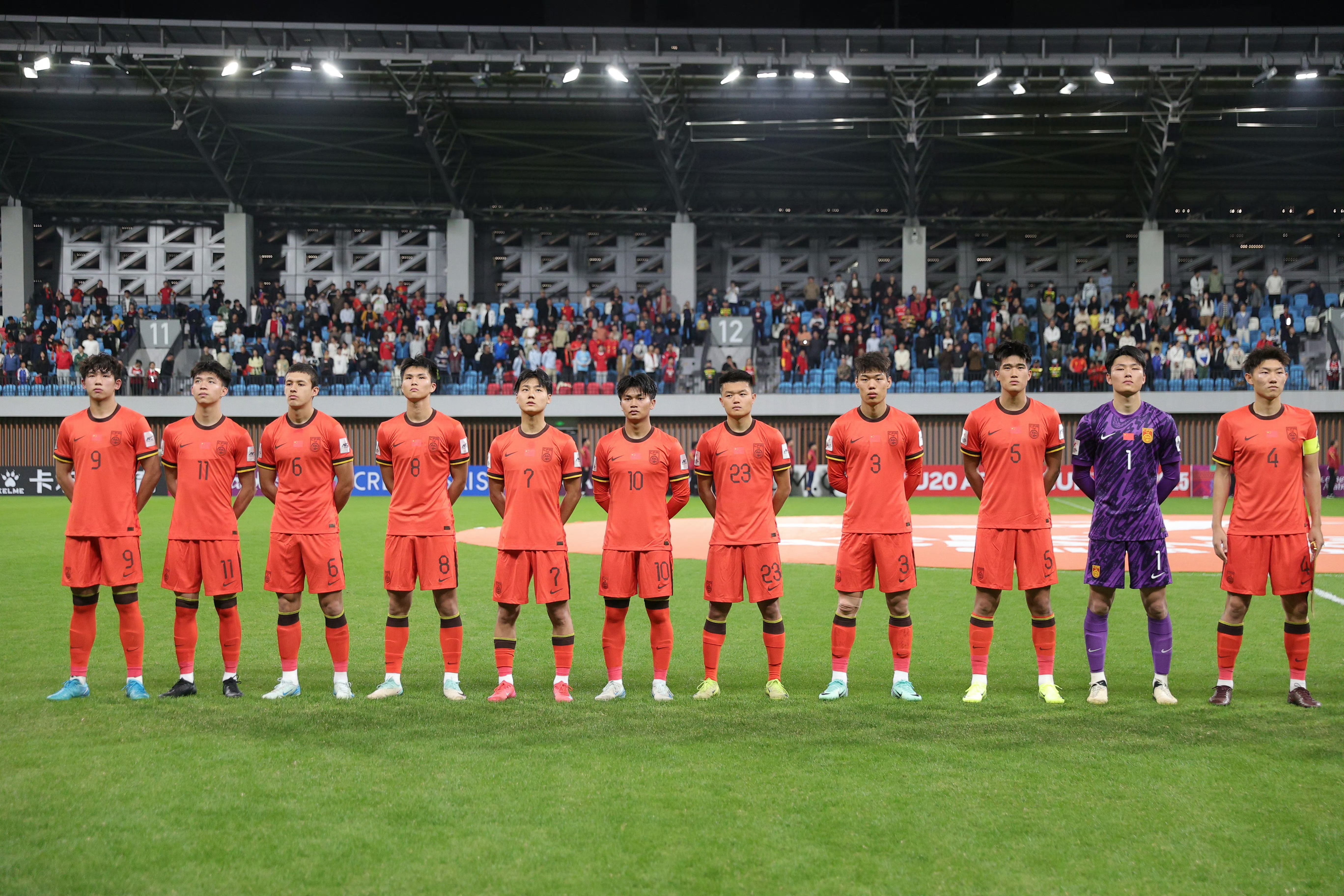 亚洲足球争霸赛上，中国国家队赢得一场胜利的简单介绍