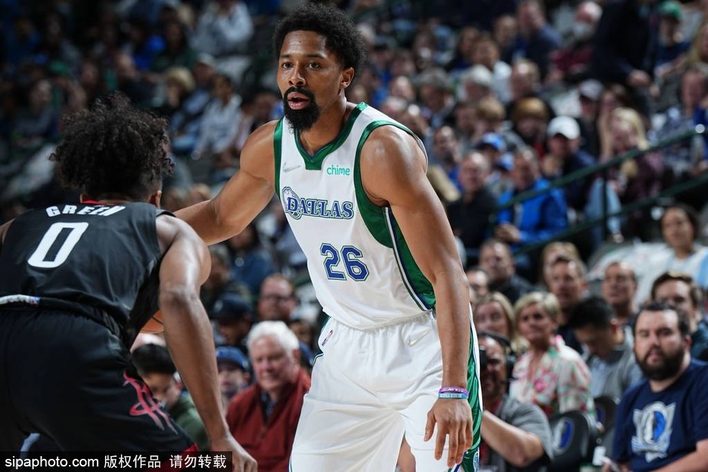 开云体育官方网站-关于天津队逆转火箭，布伦森高光表现的信息