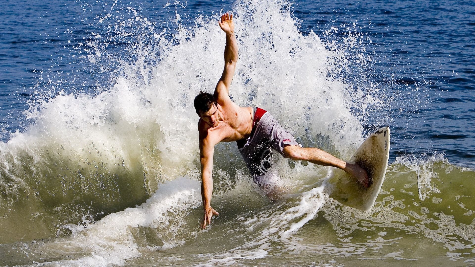沉默的锋刃，切特的制胜一击与CBA的夜与昼