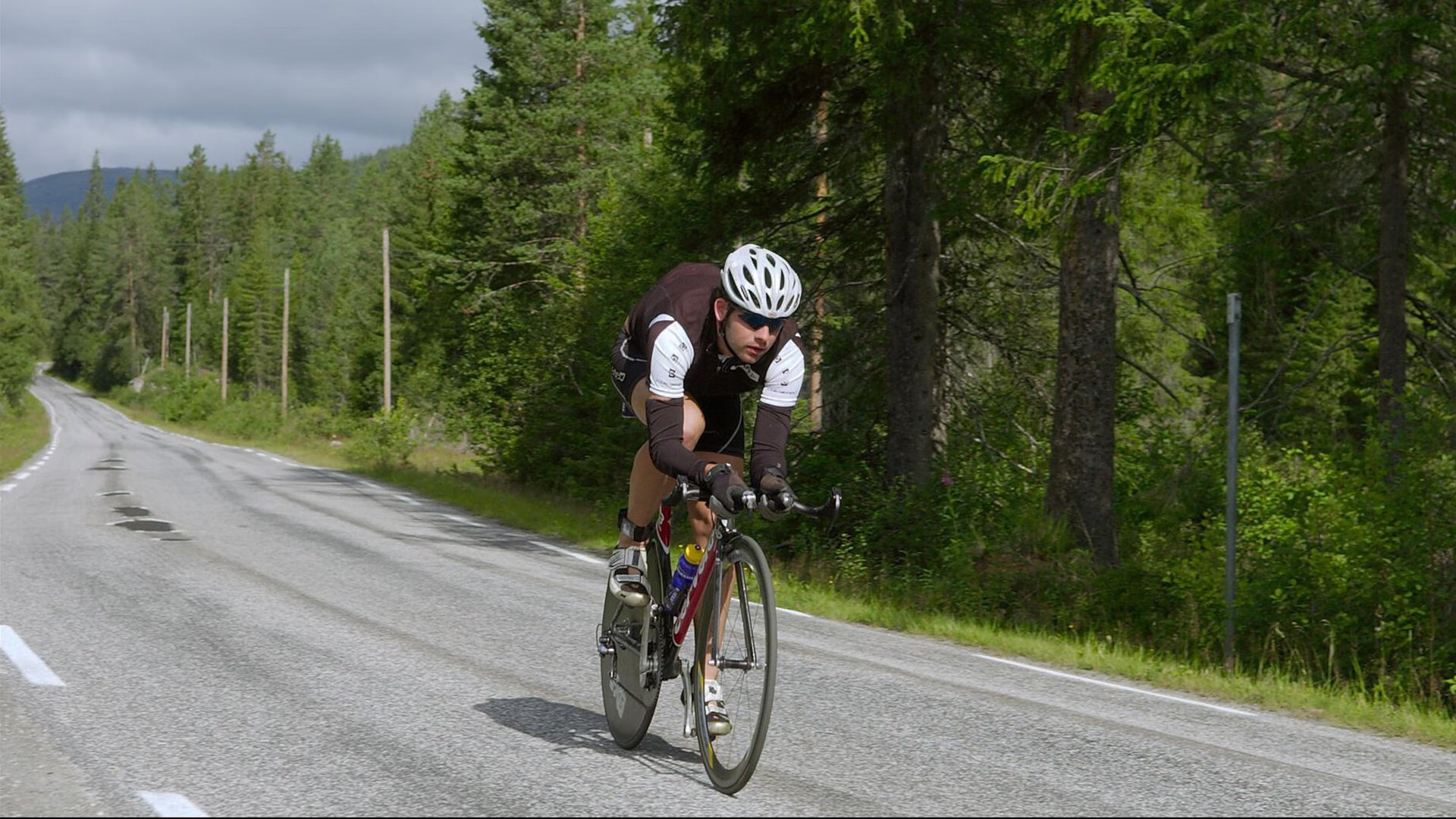 红土与青草的决斗,唯有兹维列夫能上演的跨界征服